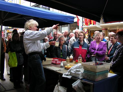 KONICA MINOLTA DIGITAL CAMERA