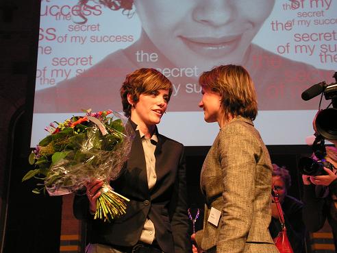 KONICA MINOLTA DIGITAL CAMERA