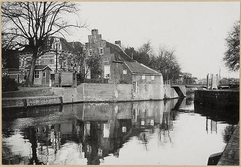 Geplaatst op 14 november 2007  d