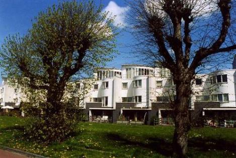 Geplaatst op 2 april 2008  b