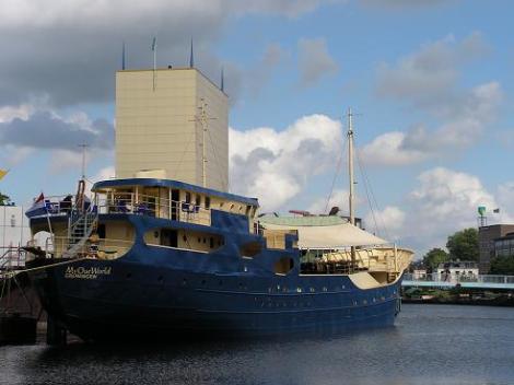 KONICA MINOLTA DIGITAL CAMERA