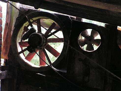 KONICA MINOLTA DIGITAL CAMERA