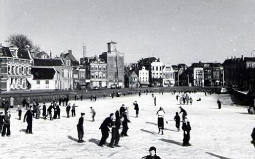 Geplaatst op 4 januari 2009 ijsbaan westerhaven
