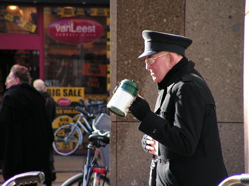 KONICA MINOLTA DIGITAL CAMERA