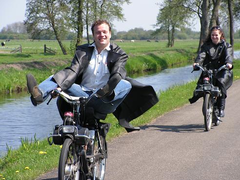 KONICA MINOLTA DIGITAL CAMERA