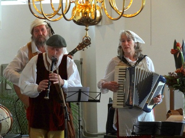 2014-11-22 02 was 10