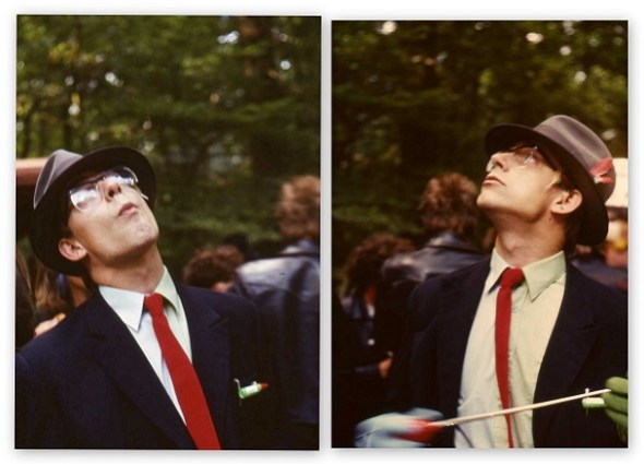 duo 8 Strerrenkijker met rode das