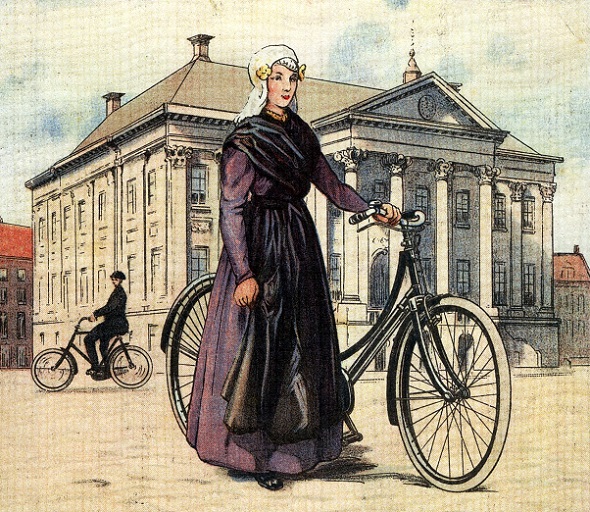 Stadhuis met fietsers. Bron: HJRNoorden op Flickr.