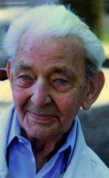 De foto op het uitgereikte gedachteniskaartje.