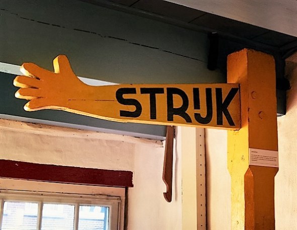 strijkpaal-in-het-noordelijk-scheepvaartmuseumfoto-martin-hillenga