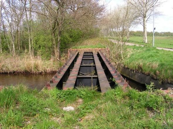 Tramrails bij Peizermade (2008).